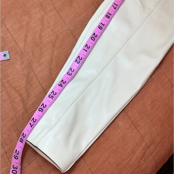 Zara Beige High-Waisted Leggings - Picture 12 of 13